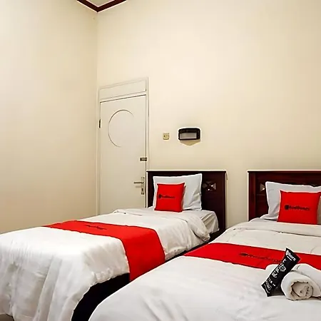 Reddoorz @ Hotel Citra Indah-3